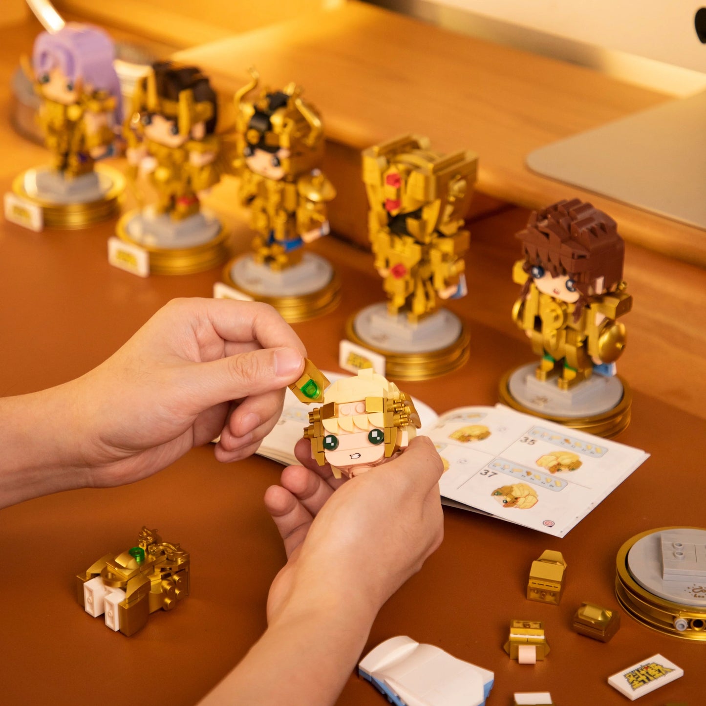 PANTASY - Saint Seiya - Mini Sagitarius Aiolos (Bloques para armar)