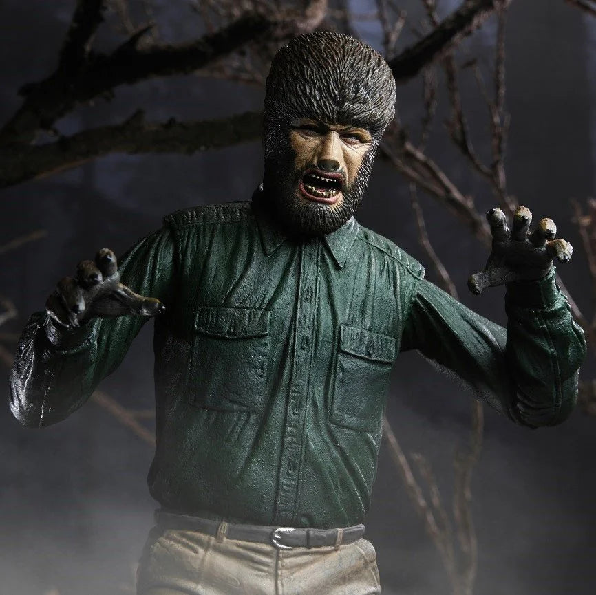 NECA - Universal Monsters - Ultimate Wolf Man (Figura de 7”)