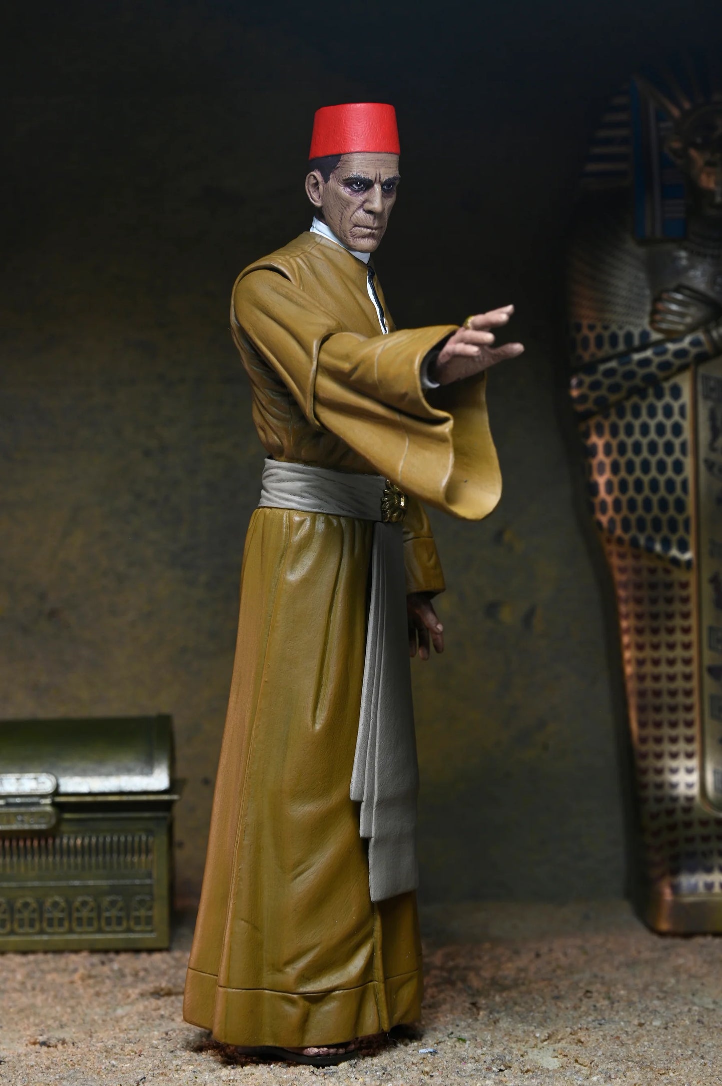 NECA - Universal Monsters - Ultimate The Mummy Ardath Bey (Figura de 7”)