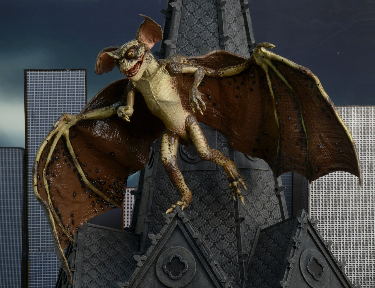 NECA - Gremlins 2 - Bat Gremlin (Figura de 6")