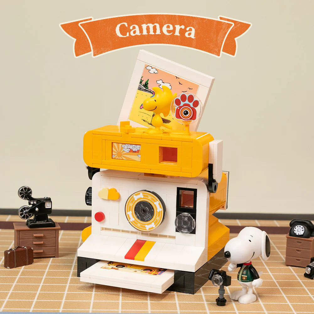 PANTASY - Snoopy (Peanuts) Retro Time Series - Camera Polaroid  (Bloques para armar)