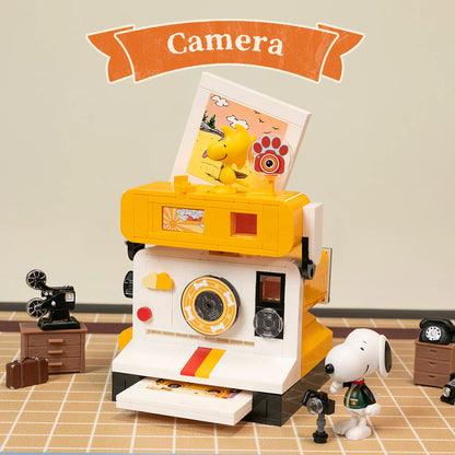PANTASY - Snoopy (Peanuts) Retro Time Series - Camera Polaroid  (Bloques para armar)