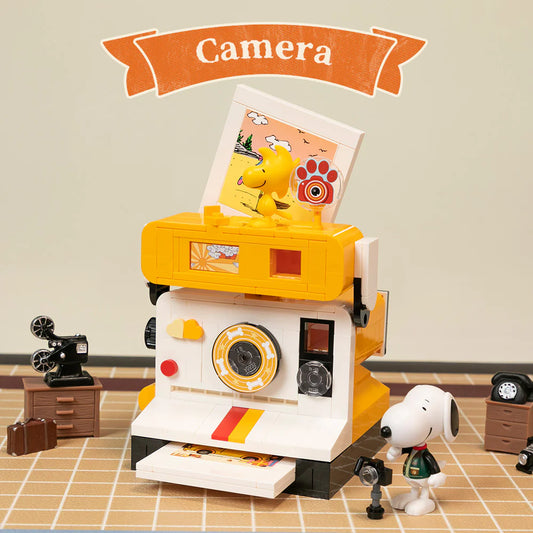 PANTASY - Snoopy (Peanuts) Retro Time Series - Camera Polaroid  (Bloques para armar)