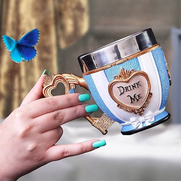 NEMESIS NOW - Pinkys Up: Alice, Rabbit, Hatter & Queen of Hearts (Set de 4 tazas decorativas)