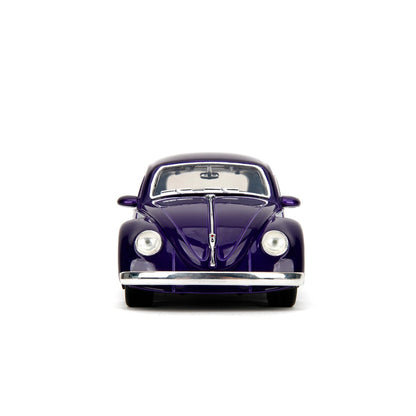 JADA TOYS - Volkswagen Beetle with Wednesday Addams and Thing Figures - Hollywood Rides (Auto escala 1:24)