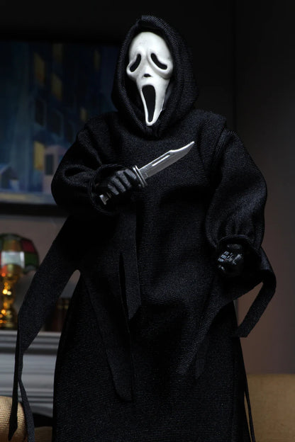 NECA - Ghost Face (Figura de 8" con ropa de tela)