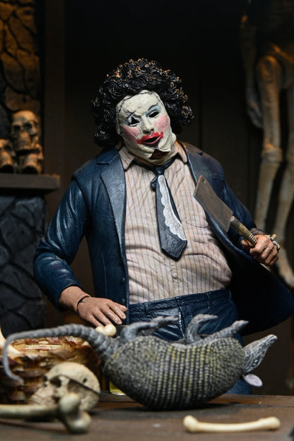 NECA - Texas Chainsaw Massacre - 50th Anniversary Ultimate Leatherface with Pretty Woman Mask (Figura de 7")