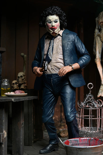 NECA - Texas Chainsaw Massacre - 50th Anniversary Ultimate Leatherface with Pretty Woman Mask (Figura de 7")