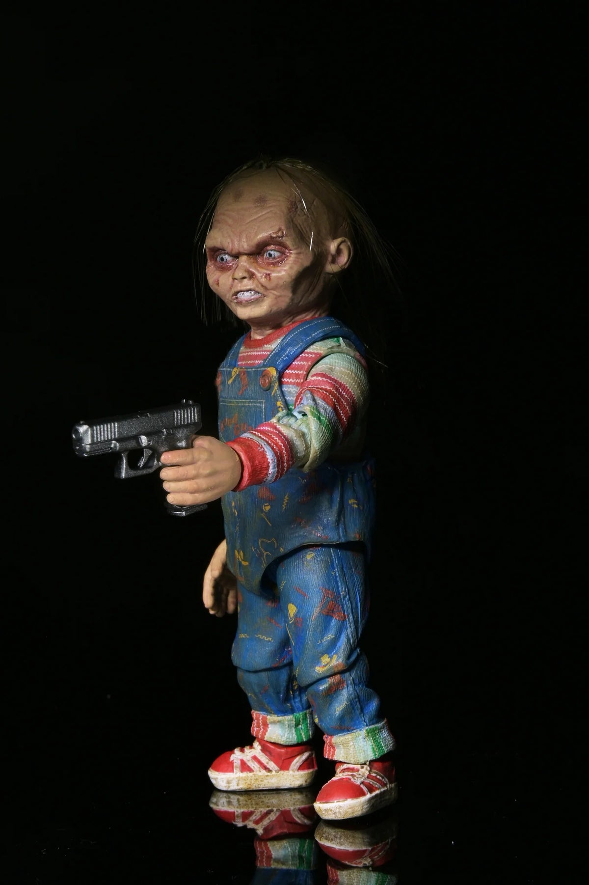 Chucky: Child's Play 2/Chucky (TV Series) - Figura a escala de 7 pulgadas - Series 2 "Good Guy"  BLING BOX