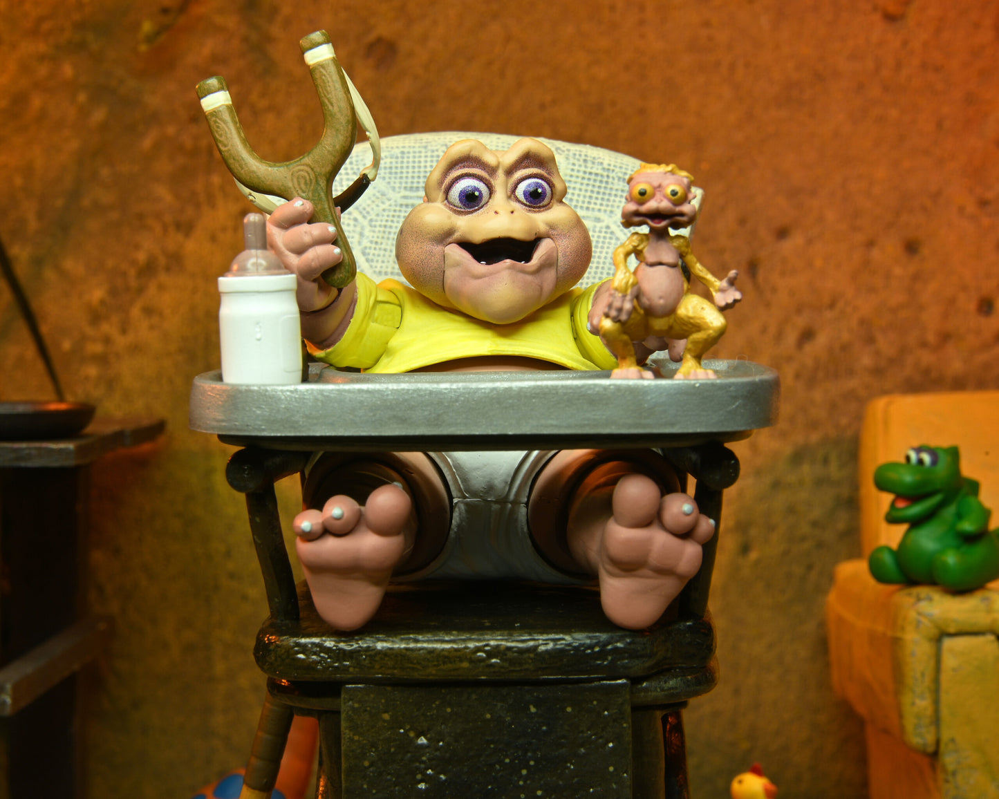 NECA - Dinosaurs - Baby Sinclair Ultimate (Figura de 7")