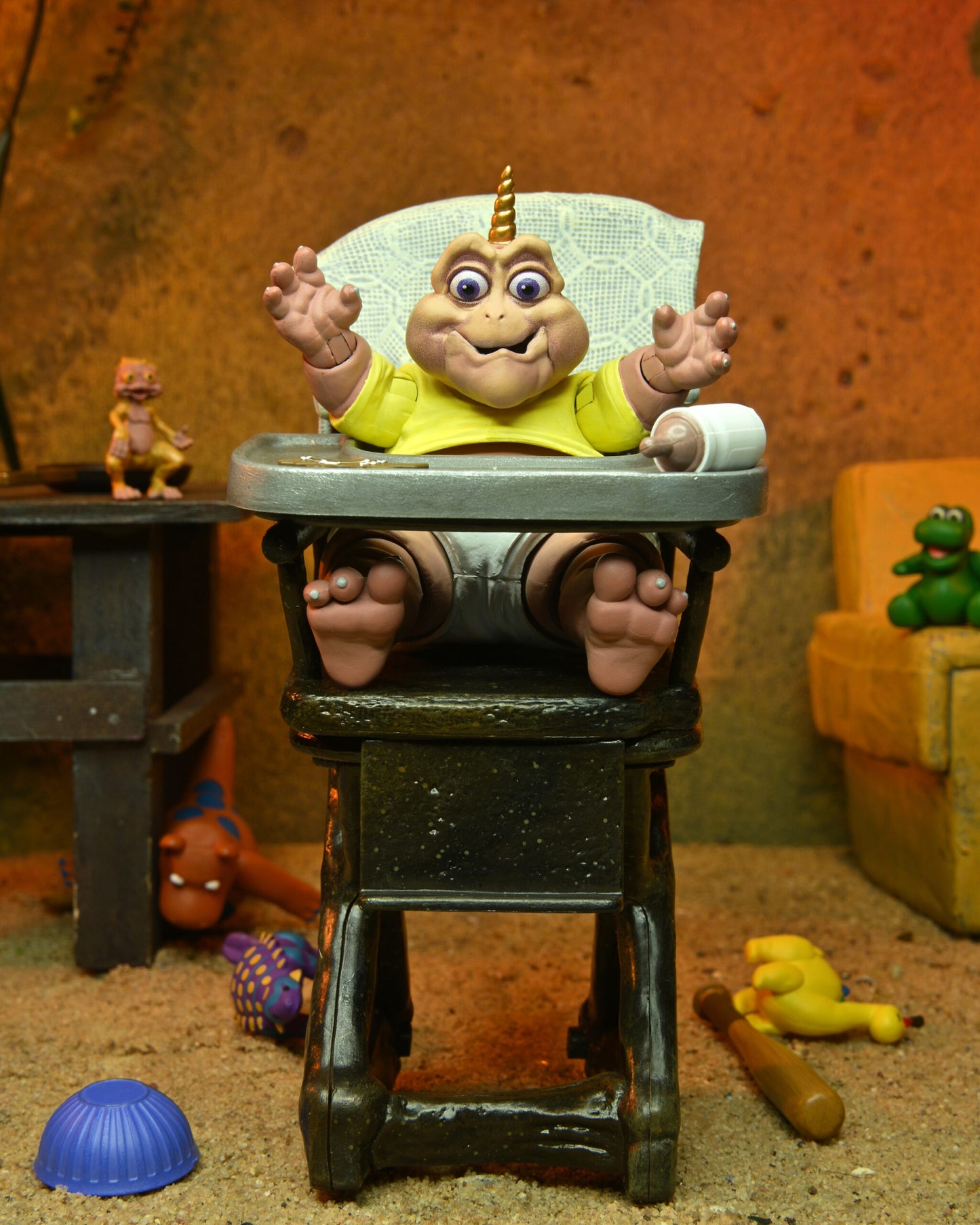 NECA - Dinosaurs - Baby Sinclair Ultimate (Figura de 7")