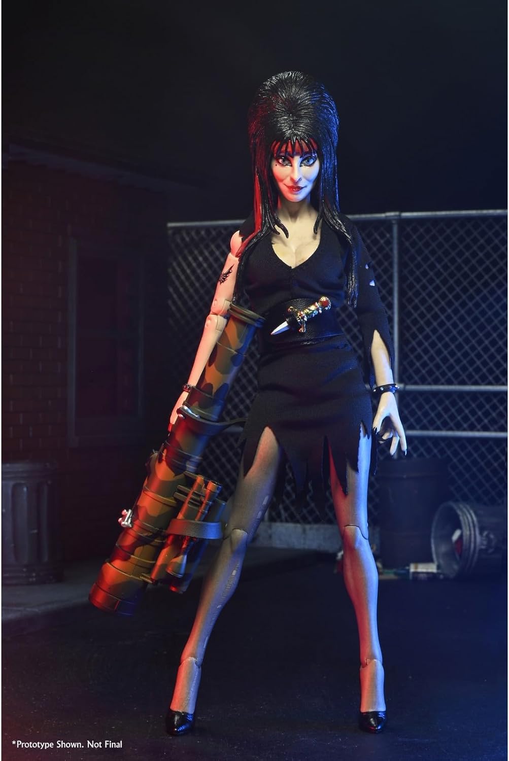 NECA - Elvira Commando (Figura de 8")