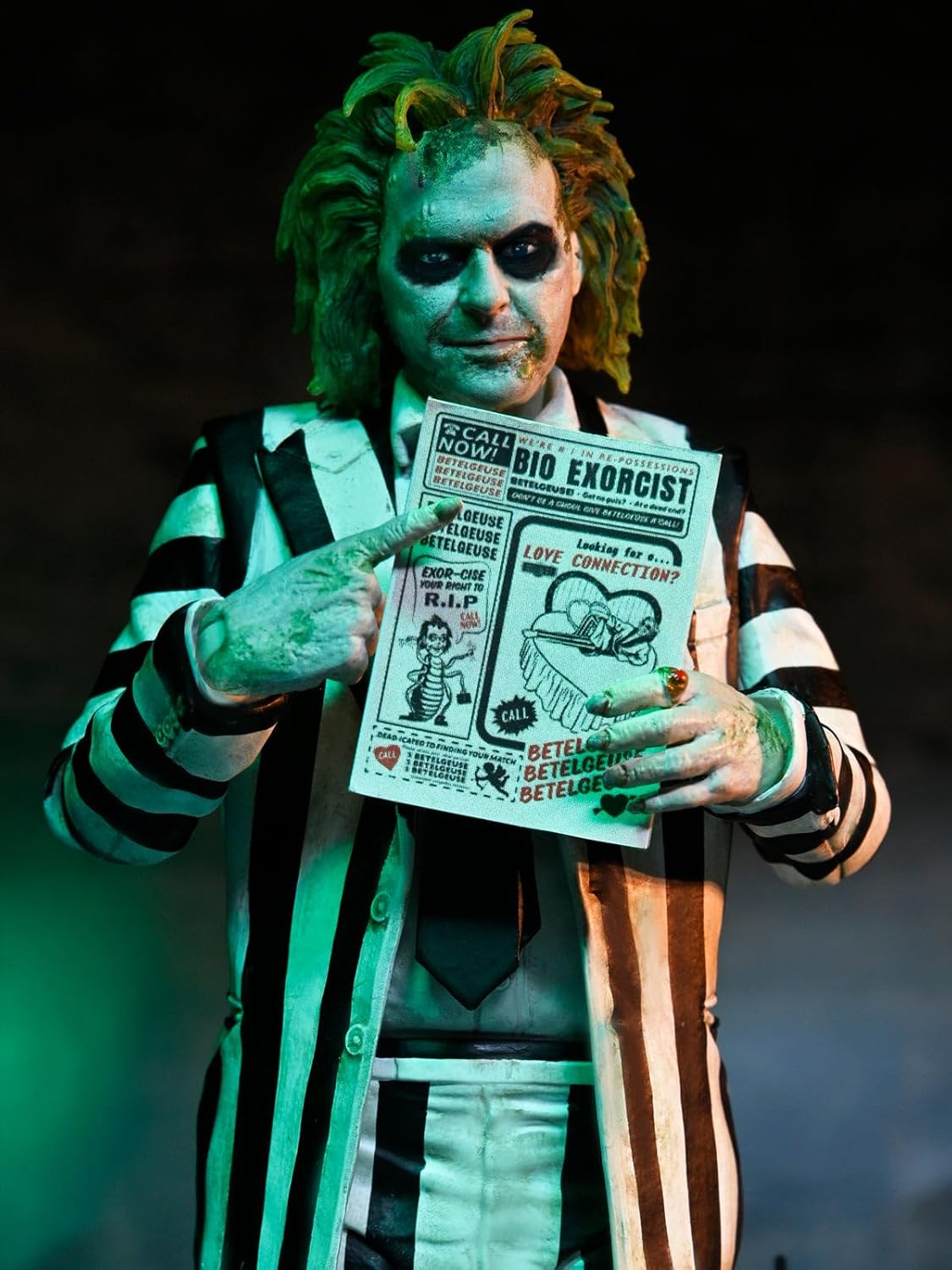 NECA - Beetlejuice Ultimate! - Stripes Suit (Figura de 7")