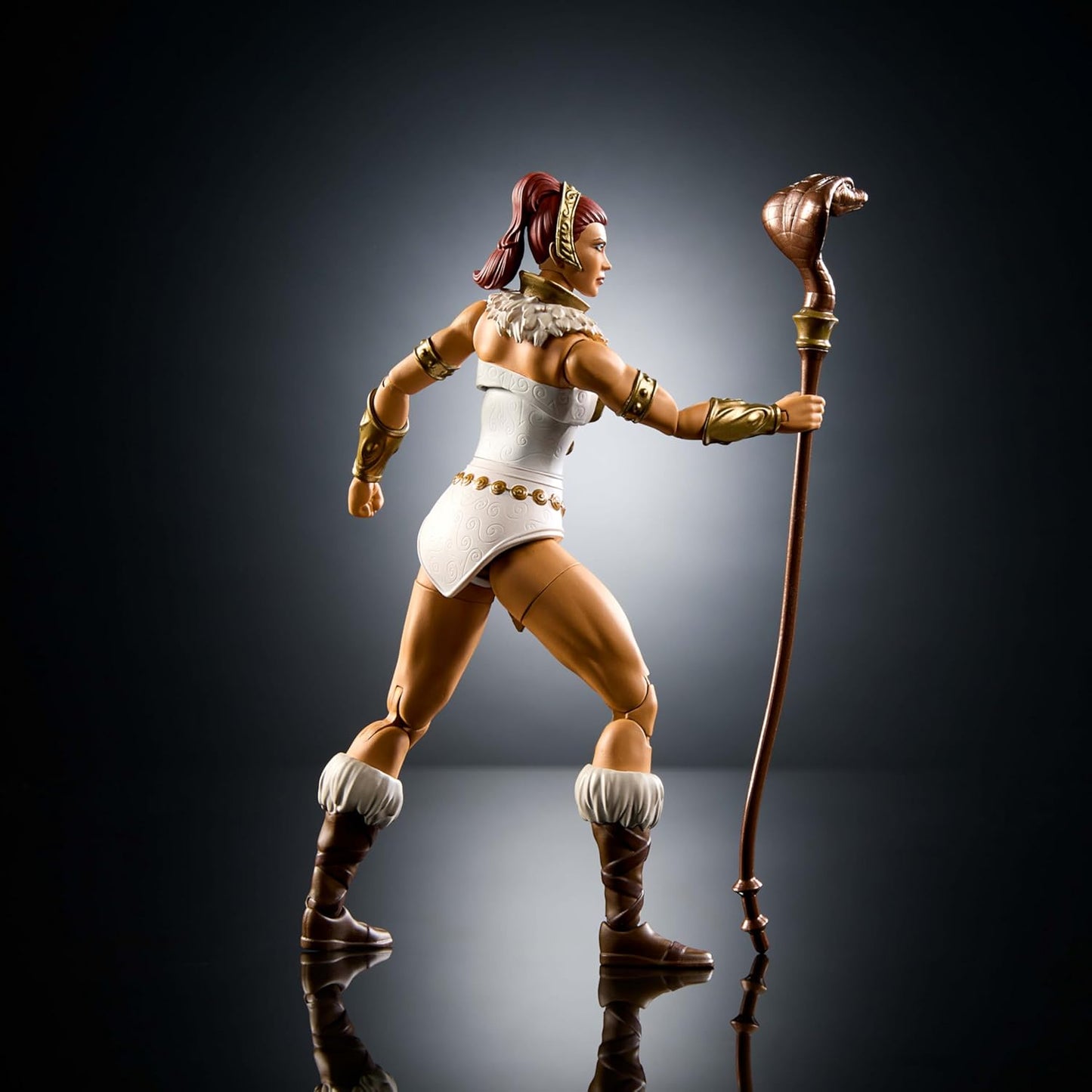 MATTEL - Motu Masterverse Core - New Eternia - Teela (Figura de 7")