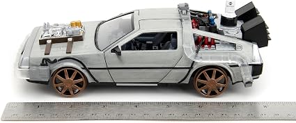 Back To The Future Parte 3 - Vehiculo a escala de 1:24 Die-cast Hollywood Rides - Time Machine (DeLorean) Rail Version