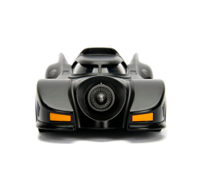 JADA TOYS - Batman - Die Cast Hollywood Rides - 1989 Batmobile with Batman Figure (Auto a escala 1:24)