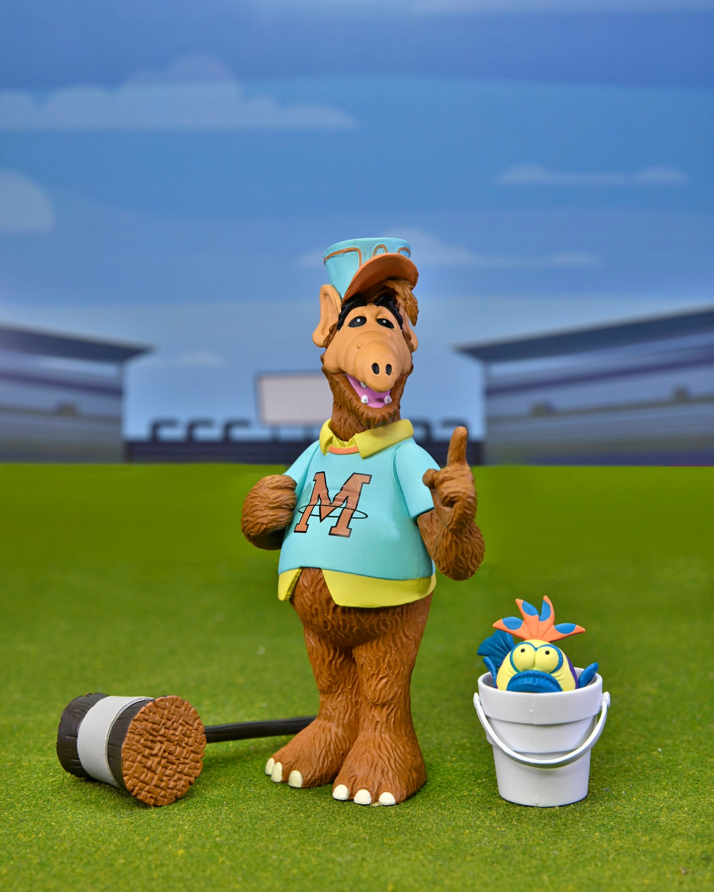 NECA - Toony Classic - Baseball Alf (Figura de 6")
