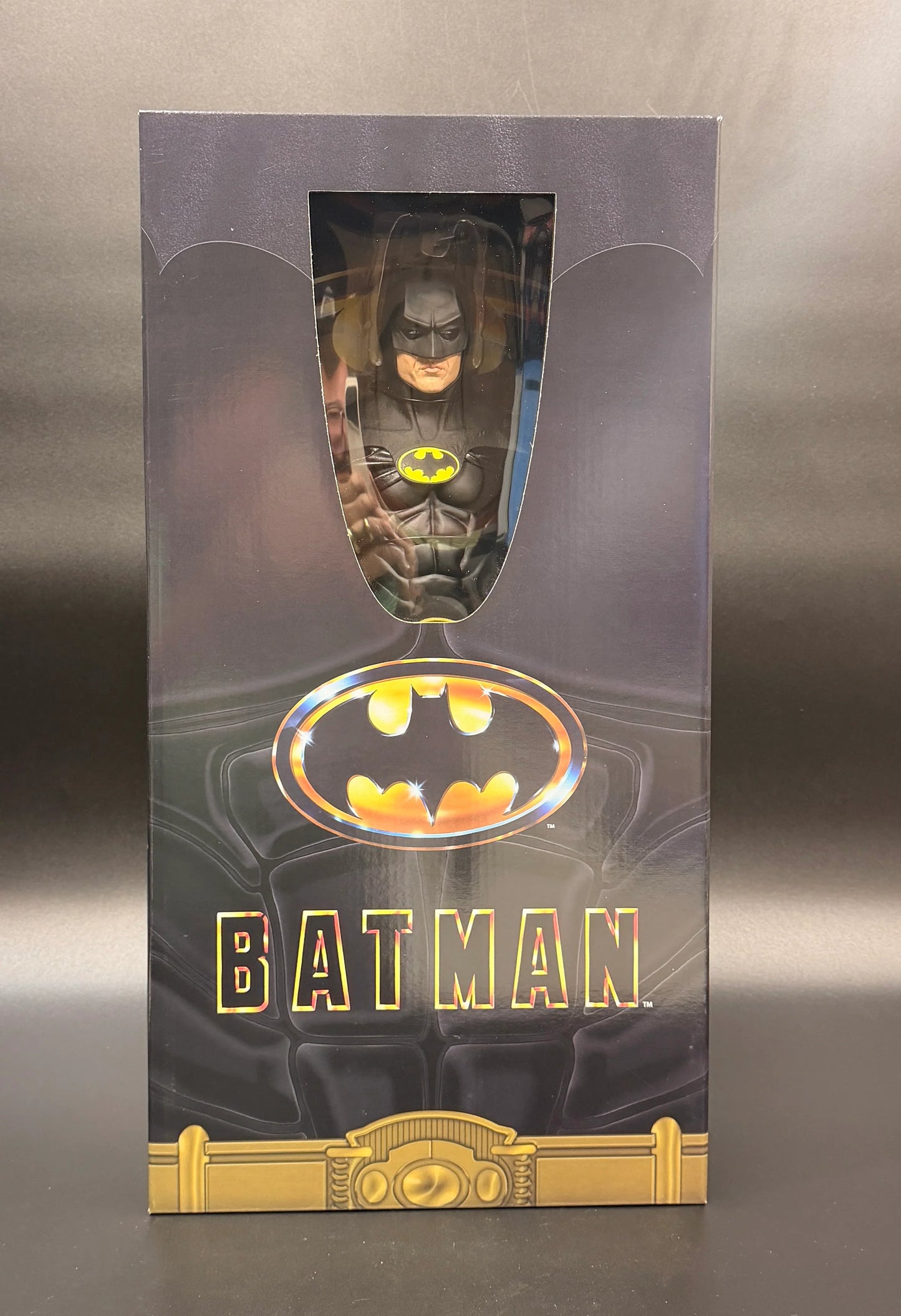 NECA - Batman (1989 movie) - Figura a escala de 18 pulgadas - Batman (Keaton)