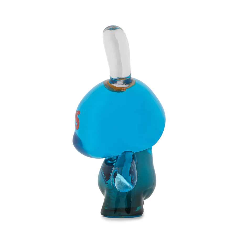 KID ROBOT - 50th Anniversary Jaws Resin Dunny (Art Toy de 8")