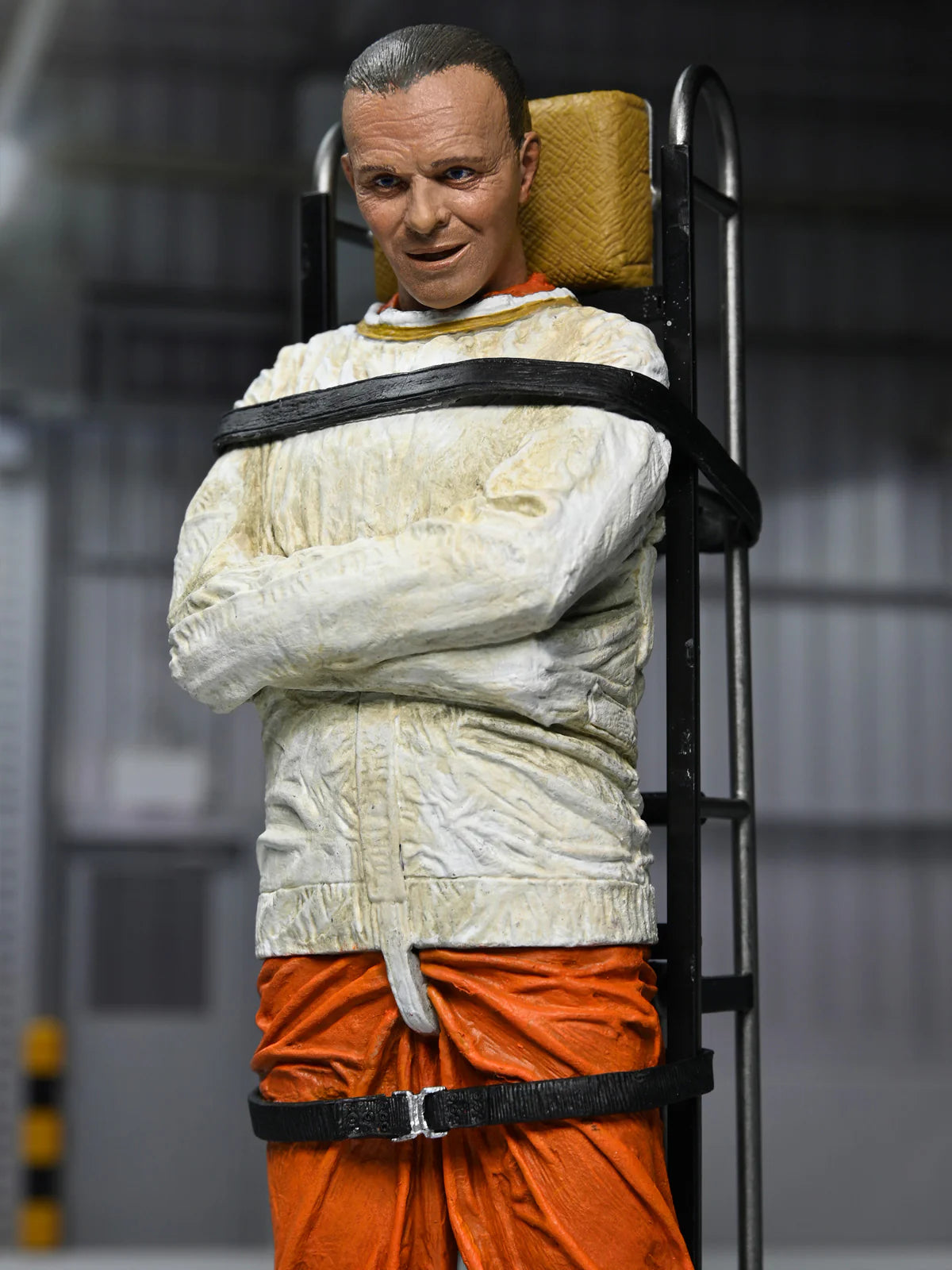 NECA - The Silence of the Lambs - Dr. Hannibal Lecter Masked (Figura de 7")