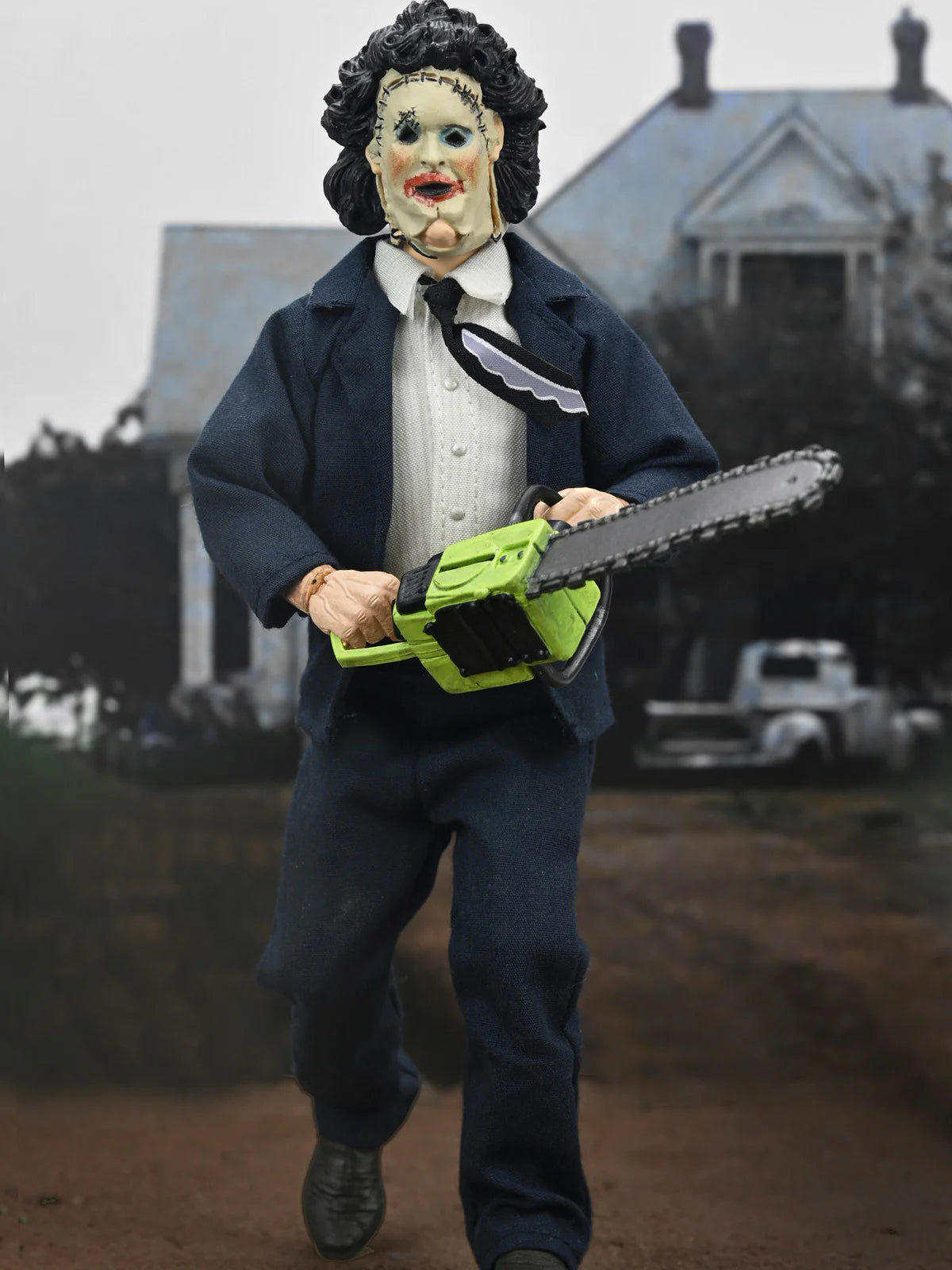 NECA - Texas Chainsaw Massacre - Leatherface (Pretty Woman Mask) 50th Anniversary (Figura de 8")