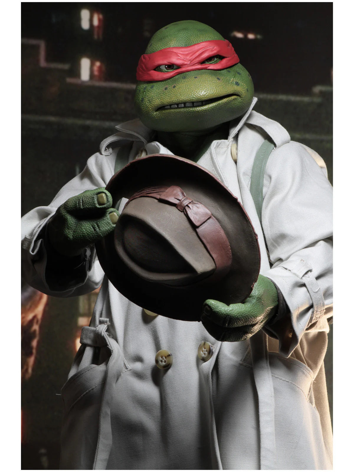 NECA - TMNT (1990 MOVIE): Raphael Disguise (Figura de 16.5")