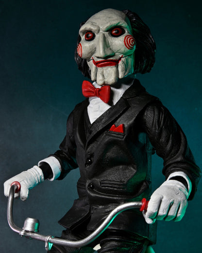 NECA - Saw Billy with riding tricycle (Figura de 12" con sonido)