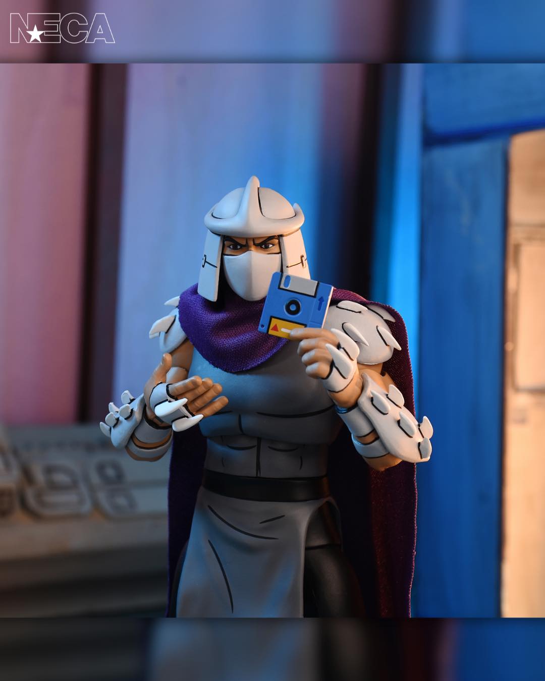 NECA - Teenage Mutant Ninja Turtles Cartoon - Ultimate Shredder (Figura de 7")
