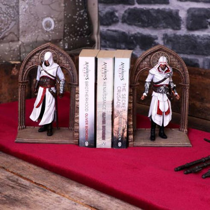 NEMESIS NOW - Assassin's Creed Altaïr and Ezio Bookends (Sujeta Libros de 24cm)