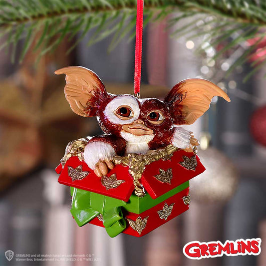 Nemesis Now - Gremlins - Ornamento colgante de 10cm - Gizmo Gift Wreath Hanging Ornament