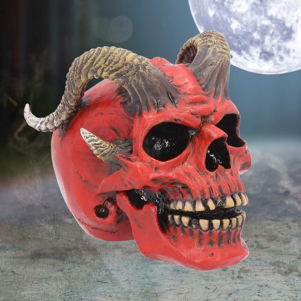 Nemesis Now - NN Core: Skulls - Adorno de 13.3cm - Tenacious Demon (calavera roja con cuernos)