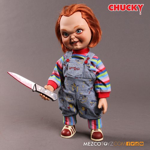 MEZCO - Child's Play Sneering Chucky (Talking Doll) (Figura de 40 cms)