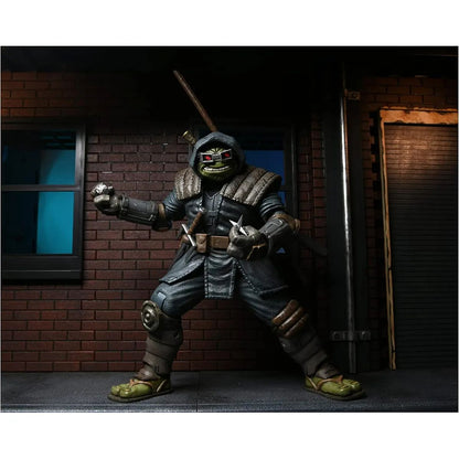 TMNT (The Last Ronin) - Figura a escala de 7 pulgadas Ultimate - The Last Ronin (Armored) - NECA
