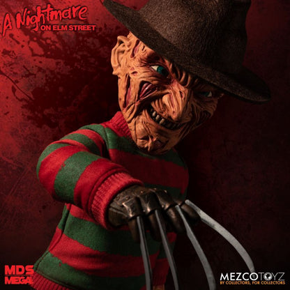 MEZCO - A Nightmare on Elm Street: Talking Freddy Krueger (Figura parlante)